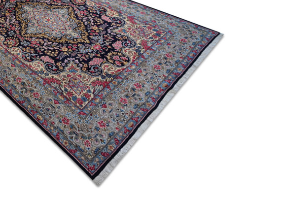 Kerman floral rug