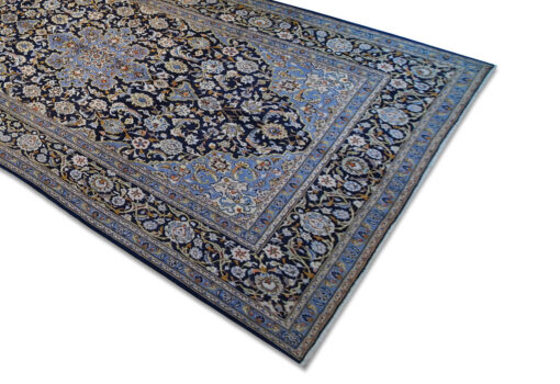 A0178 Kashan blue detail2