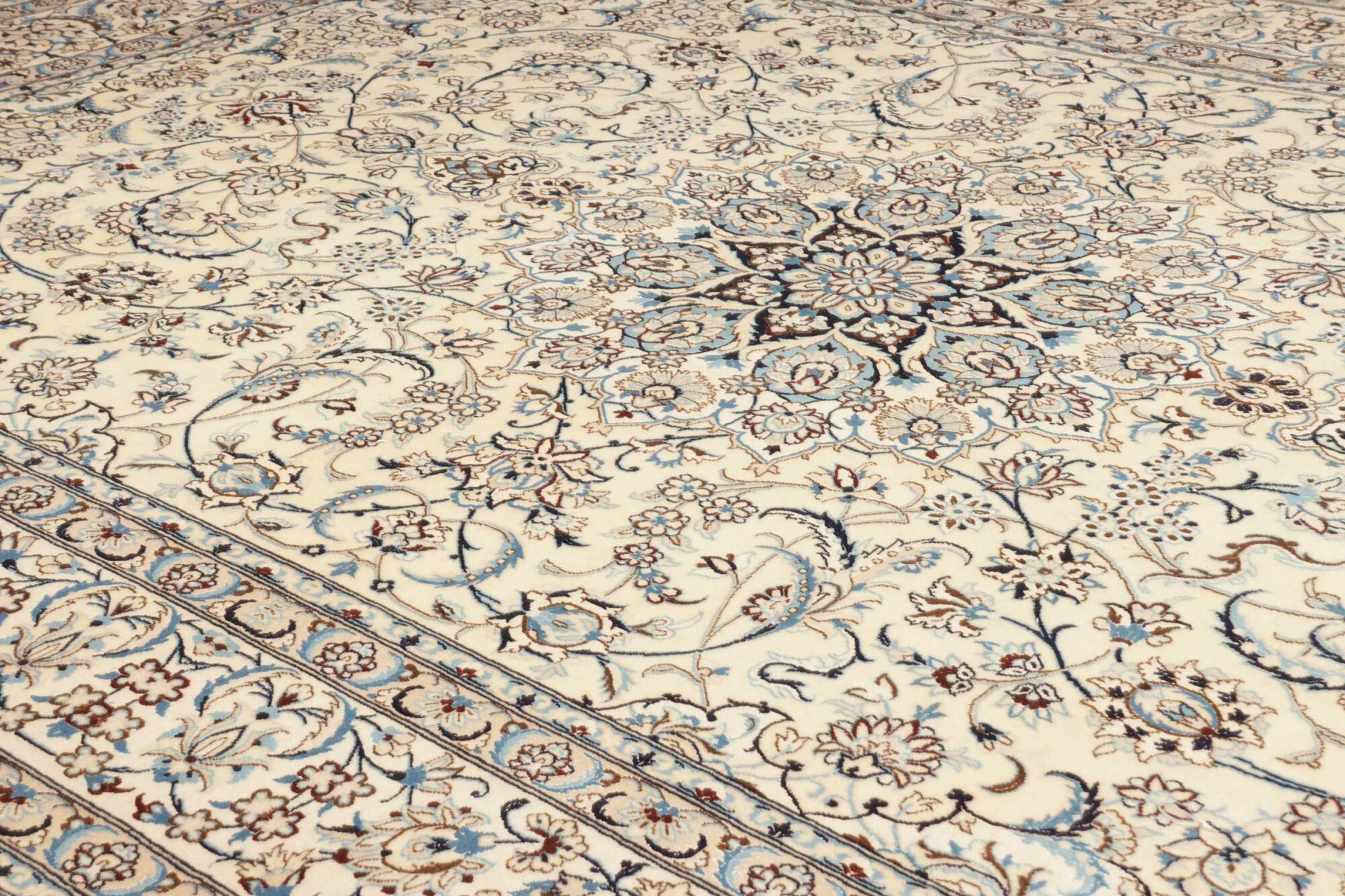 NAIN carpet 9LA 367x253cm - 416186 10 NAIN carpet 9LA 367x253cm - 416186 - Image 8