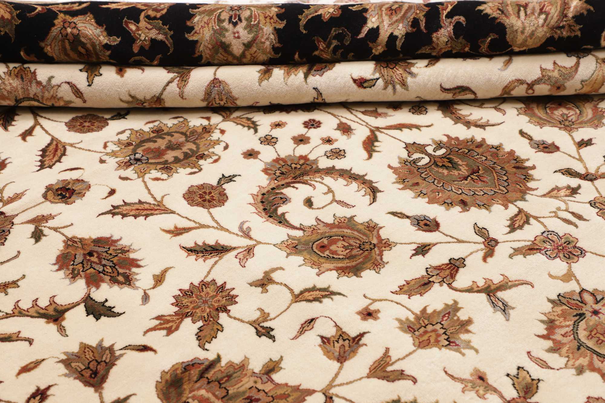 Jaipoor ROYAL Rug 300x298 Z243753 9 Jaipoor ROYAL Rug 300x298 Z243753 - Image 8