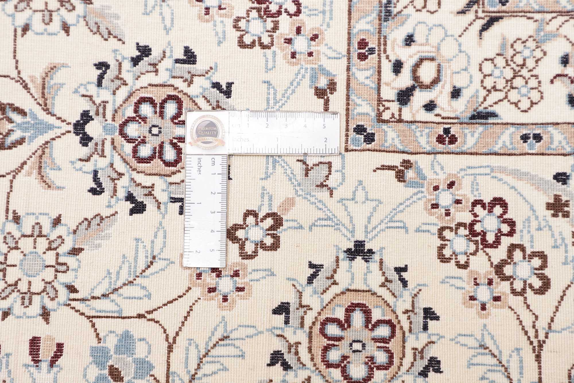 Persian Nain 6-Ply Wool and Silk Rug 317×208 cm Z446351 14 Persian Nain 6-Ply Wool and Silk Rug 317×208 cm Z446351 - Image 12
