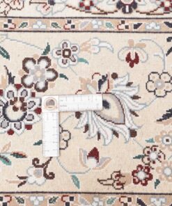 Persian Nain 9 Fili Rug in Wool and Silk 355x248 Z469420 - Image 12