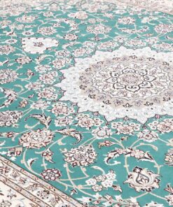 Persian Nain 9 Fili Rug in Wool and Silk 355x248 Z469420 - Image 8