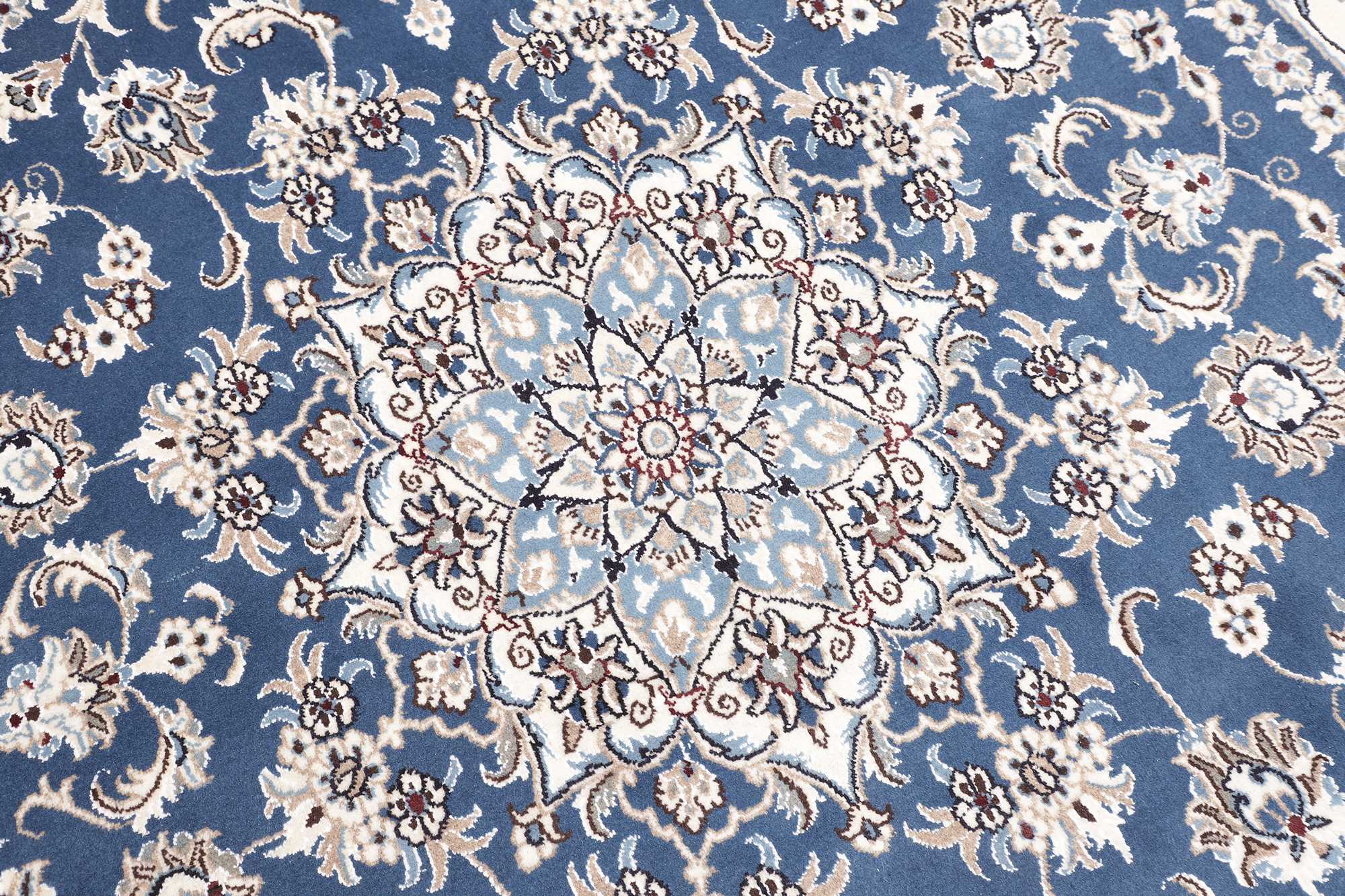NAIN KASHMAR Rug 205x192 Z481132 6 NAIN KASHMAR Rug 205x192 Z481132 - Image 5