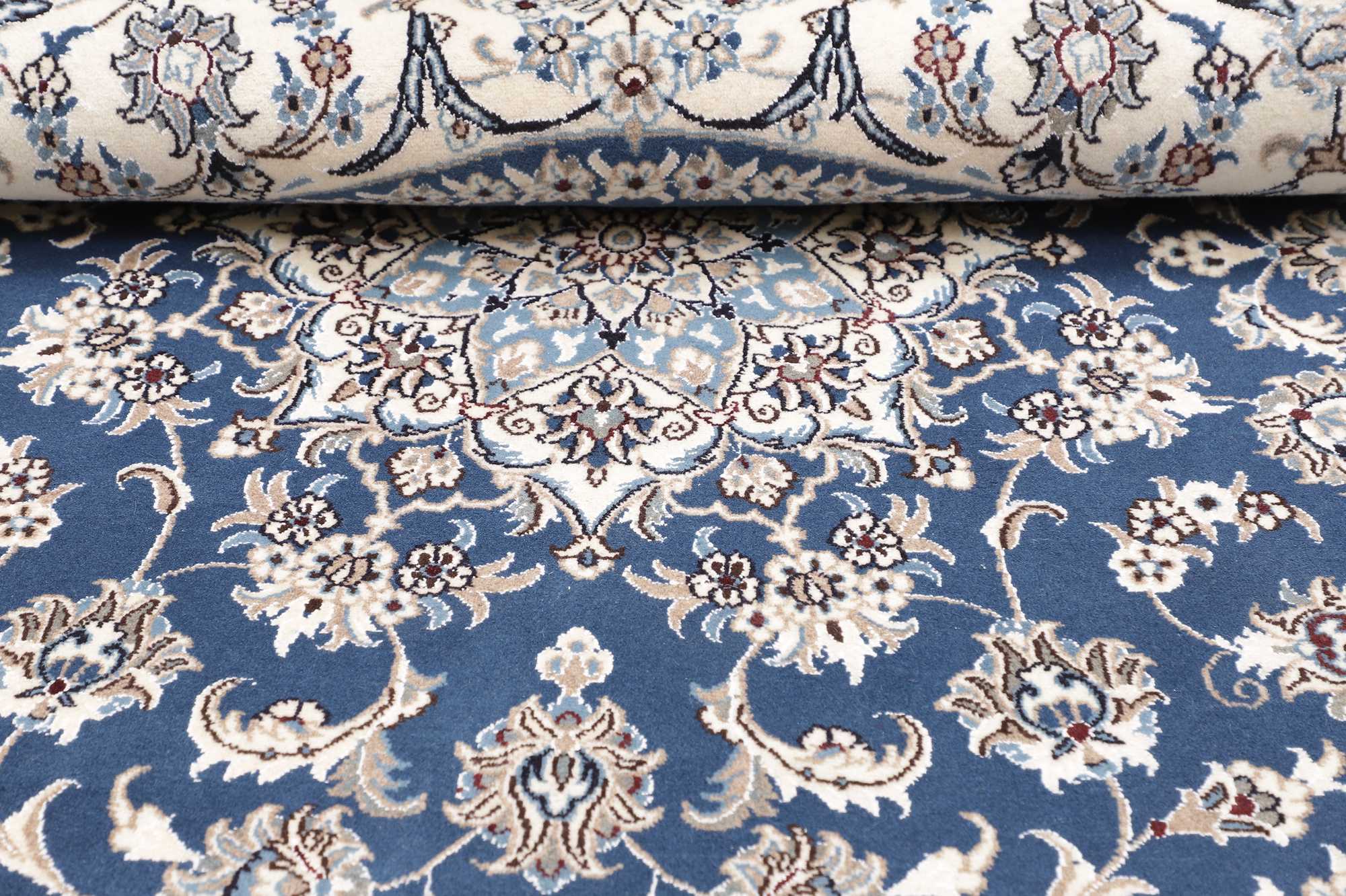 NAIN KASHMAR Rug 205x192 Z481132 9 NAIN KASHMAR Rug 205x192 Z481132 - Image 8