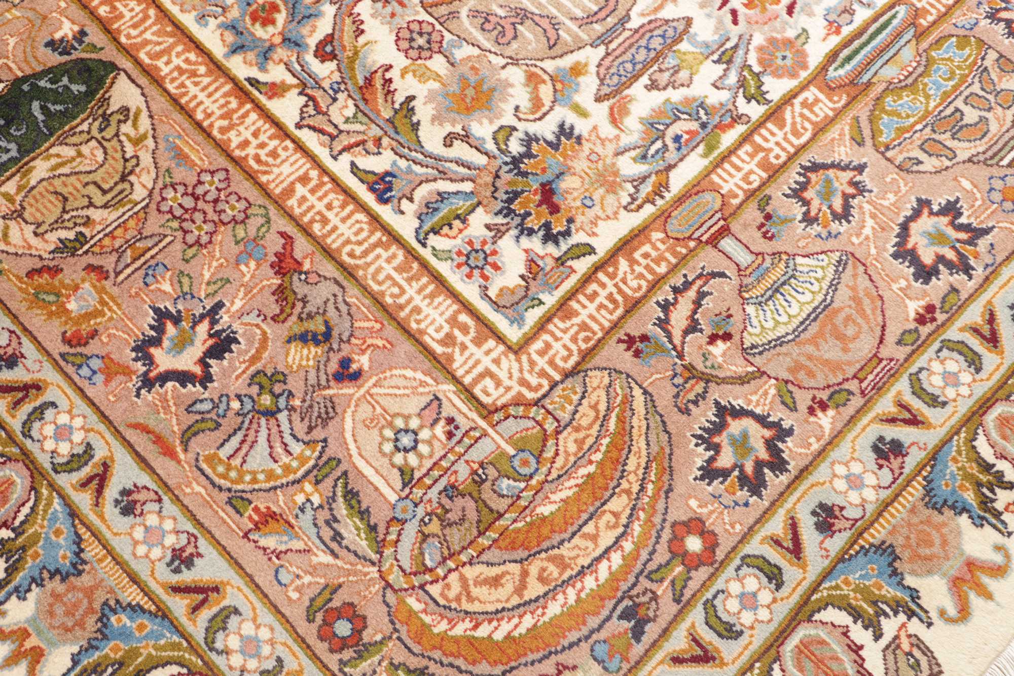 KASHMAR rug archaeological motif 394x303 Z481318 - Image 7