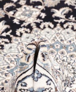 Persian rug NAIN KASHMAR 297x247 Z481382 - Image 9
